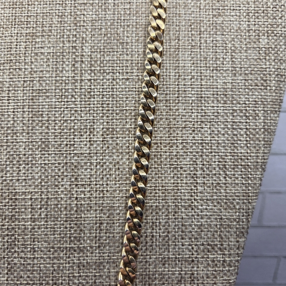 885. Monet Gold Tone Chain Necklace - Picture 4 of 5
